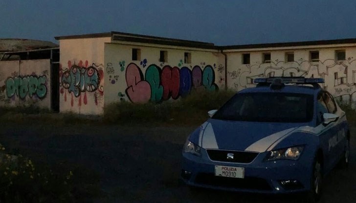 Тялото на Николина е намерено на сицилиански плаж, с окървавена глава