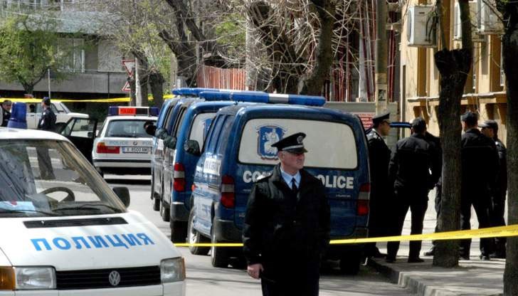 Половината от колите за транспорт на арестанти са трошки Половината от колите за транспорт на арестанти са трошки