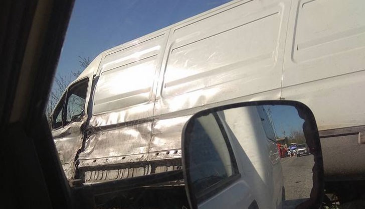 Катастрофа с три автомобила стана тази сутрин край разклона за Пиргово Катастрофа с три автомобила стана тази сутрин край разклона за Пиргово