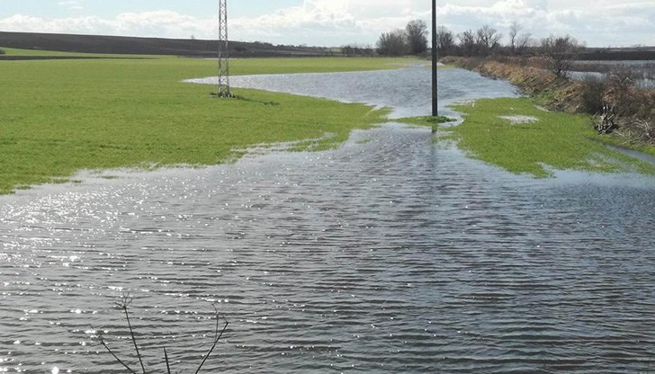 Ако се пуснат допълнителни помпи, може старите тръби да избият Ако се пуснат допълнителни помпи, може старите тръби да избият