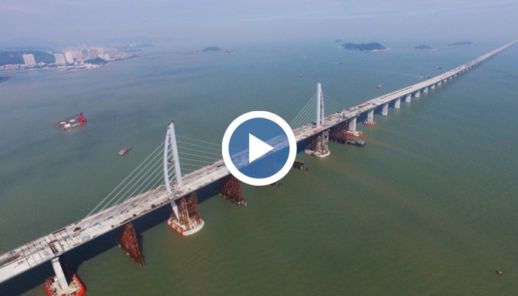 За да бъде построен мостът, са били изградени четири изкуствени острова