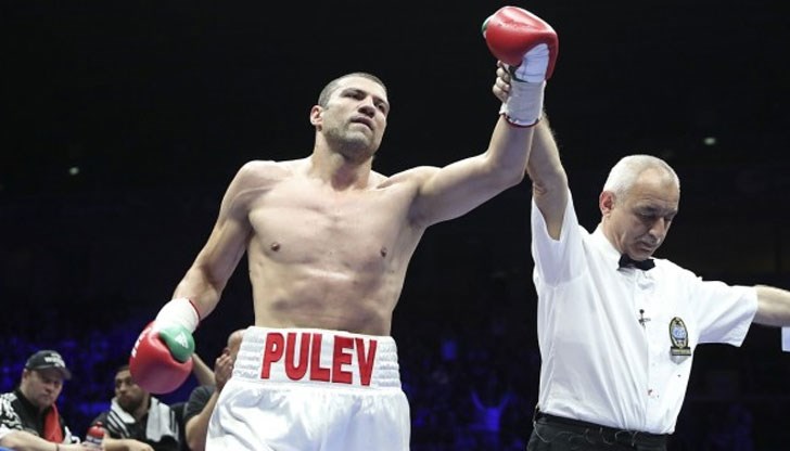Българинът записа по крайно убедителен начин 10-ата си победа, след като нокаутира непобеден унгарец