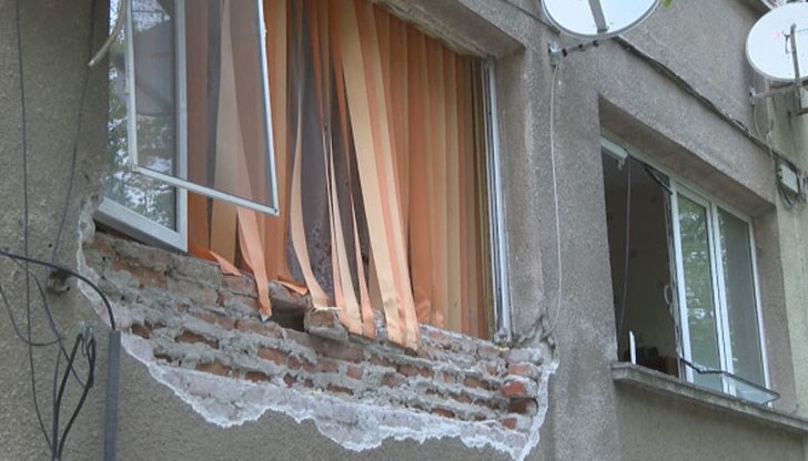 Инцидентът в Димитровград е станал час, след като техници свързали новата печка на мъжа към газовата бутилка