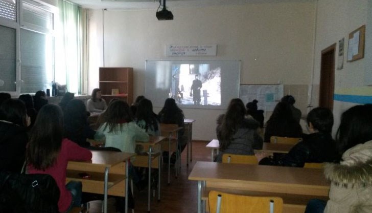 Алеко Константинов няма да присъства в учебниците за 12-ти клас, а в 11-ти ще се изучава само една част от „Бай Ганьо“ – „Бай Ганьо на гости“ Алеко Константинов няма да присъства в учебниците за 12-ти клас, а в 11-ти ще се изучава само една част от „Бай Ганьо“ – „Бай Ганьо на гости“