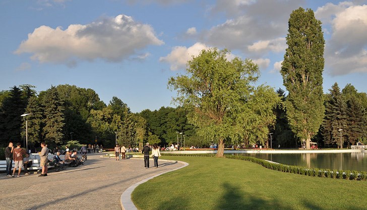 Внимавайте, когато се разхождате там