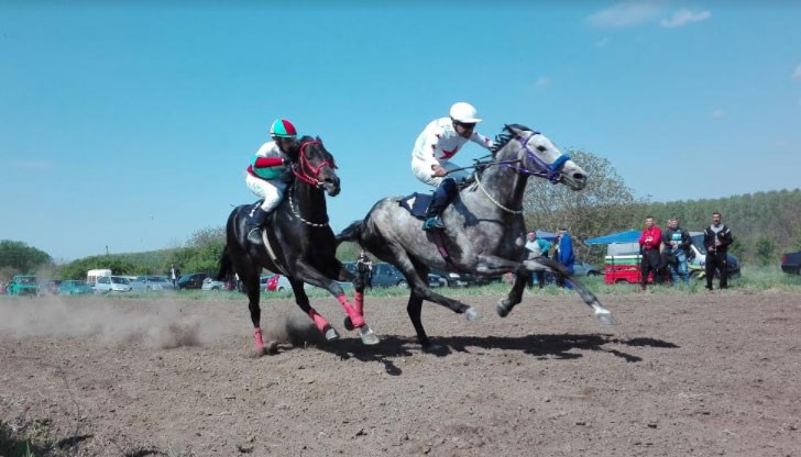 Над 80 състезатели премериха сили днес в Шестите национални конни надбягвания с коне