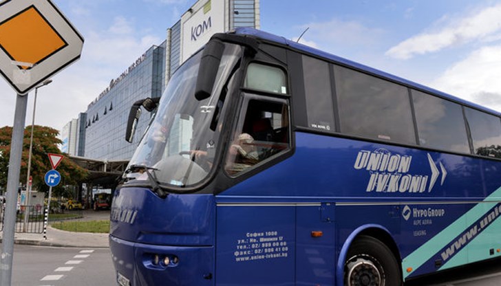 Екипи на полицията са в офиса на фирмата-превозвач Екипи на полицията са в офиса на фирмата-превозвач