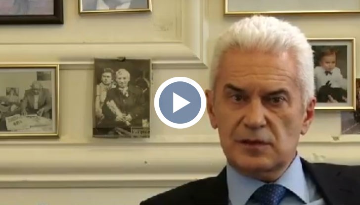 Доказано е в историята, че санкциите и бойкотите не се получават, каза лидерът на Атака