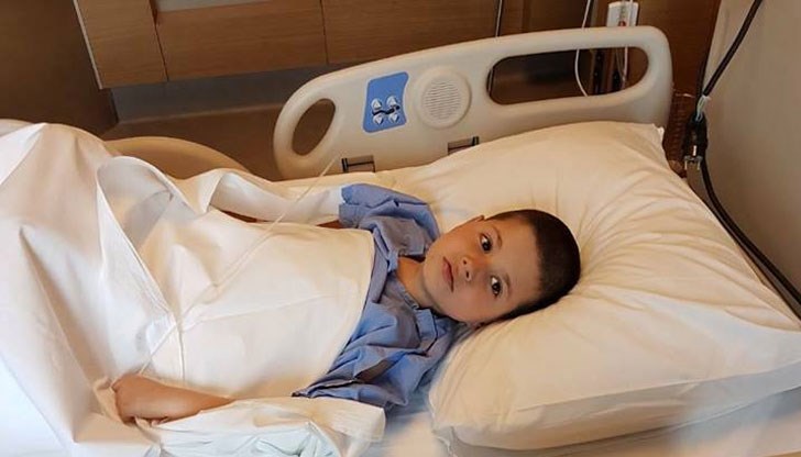 6-годишното момченце губи зрението си заради тумор в мозъка