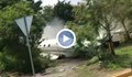 Самолет се разцепи на две при кацане