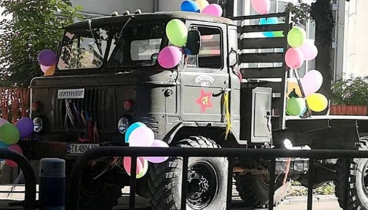 Това е 300 пъти по-яко и запомнящо се, отколкото, която и да е кола за 100к+, коментират зрелостници