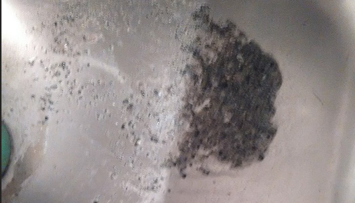 Пералнята издаде багажа, но всичко е точно!