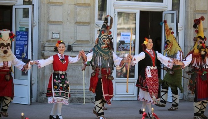 Повече от 250 представители от страната и чужбина ще се включат в туристическото изложение "Уикенд туризъм" и във Фестивала на туристическите забавления и анимации