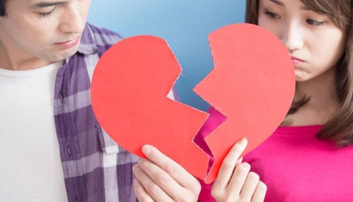 През януари пък мъж поиска компенсация от бившата си приятелка за това, че се разделила с него заради това, че оплешивял През януари пък мъж поиска компенсация от бившата си приятелка за това, че се разделила с него заради това, че оплешивял