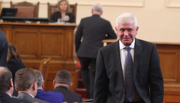 Проектът предвижда от 38 803 легла в болници в цялата страна, те да бъдат намалени на 32 913 Проектът предвижда от 38 803 легла в болници в цялата страна, те да бъдат намалени на 32 913