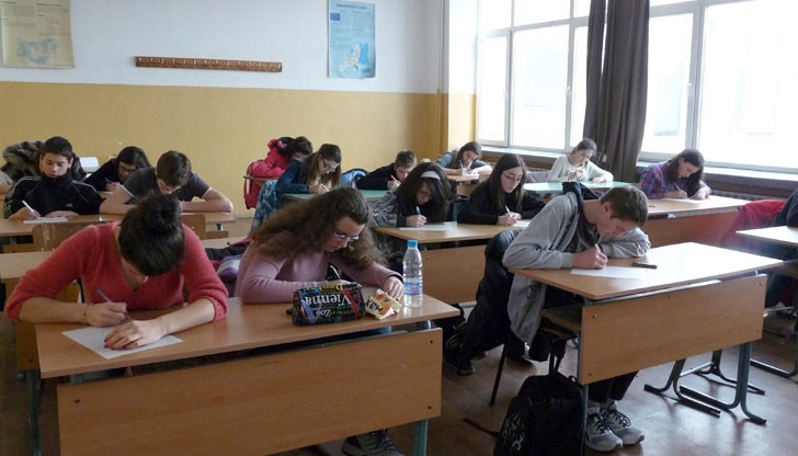 Мизата за тестовете тръгва от 50 лева, скача 6 пъти, ако ти подсказват на живо