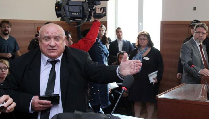 Марин Марковски ще обжалва решението на съда, с което "ужили" премиера с 5 бона