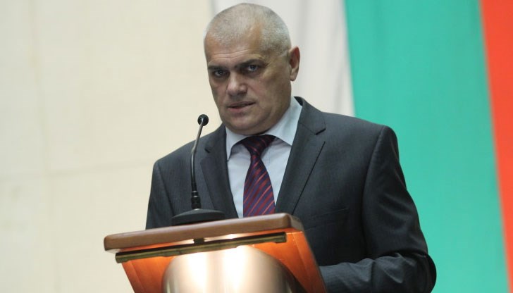 Какво отвърна вътрешният ни министър Какво отвърна вътрешният ни министър