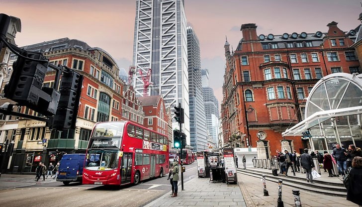 Британските фирми са изправени пред нарастващ недостиг на работна ръка