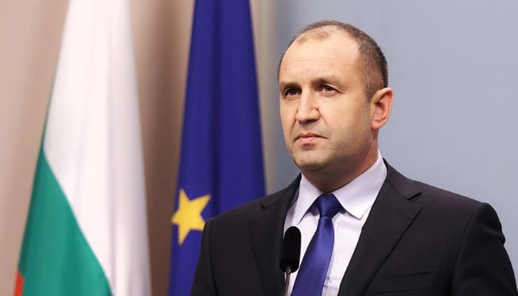 Градът е избран символично, тъй като сред основните теми на срещата ще бъде развитието на Дунавския регион