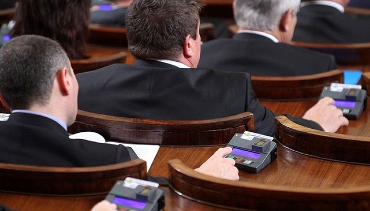 Отхвърлиха закон в подкрепа на възрастните хора Отхвърлиха закон в подкрепа на възрастните хора