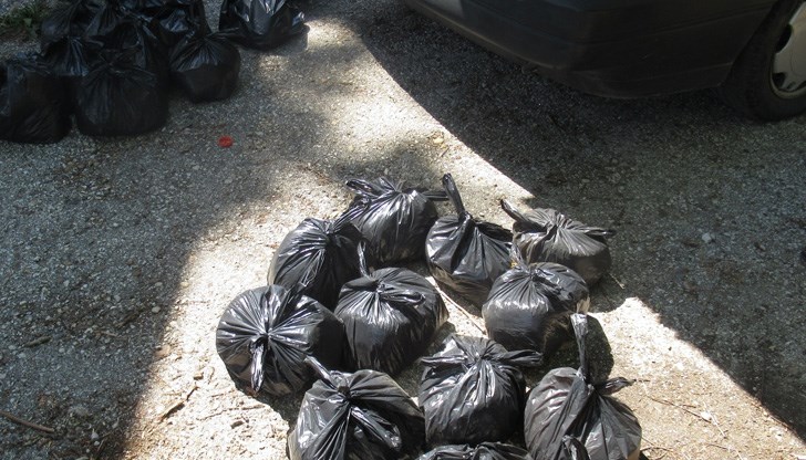 Задържан е 39-годишния получател на пратката