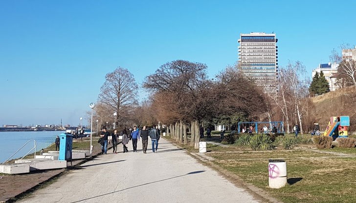 При чуждестранните туристи увеличението е с 62.8%, а при гостите от страната с 20.8%