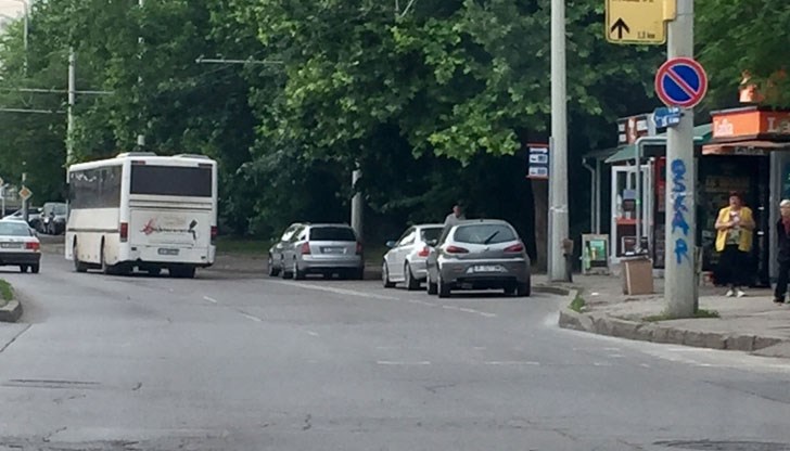 Има ли органи, следящи за паркирането в кварталите, или се работи само по акции?