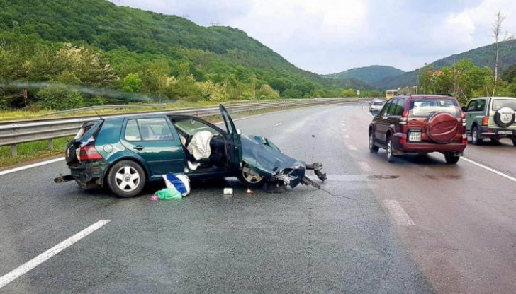 Дете е сред пострадалите при катастрофата на магистрала “Хемус” Дете е сред пострадалите при катастрофата на магистрала “Хемус”