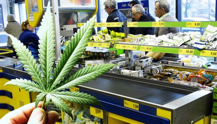 Германската търговска верига предлага цигари от канабис в швейцарските си супермаркети
