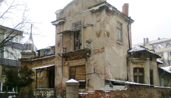 Нагла манипулация и гласуване под строй за вдигане имиджа на некадърни управници Нагла манипулация и гласуване под строй за вдигане имиджа на некадърни управници