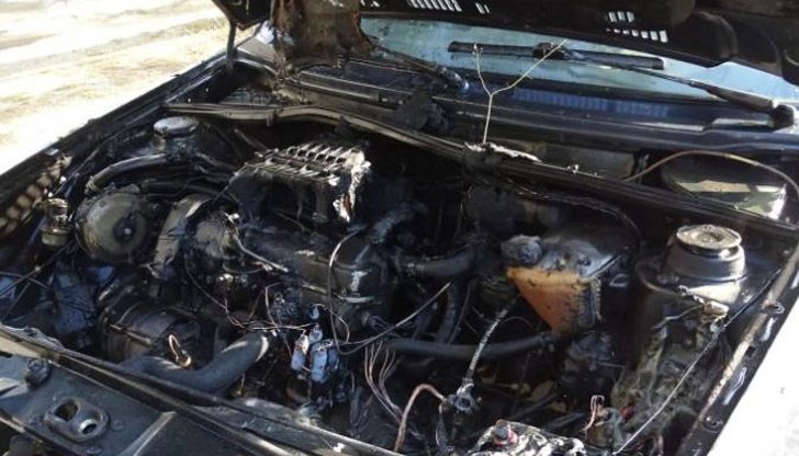 Унищожен е двигателят на автомобила / Снимката е илюстративна