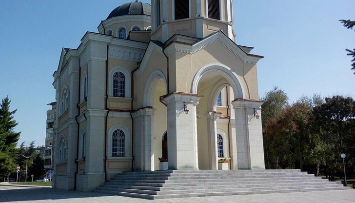 На този ден Господ Иисус Христос основава църквата си на земята