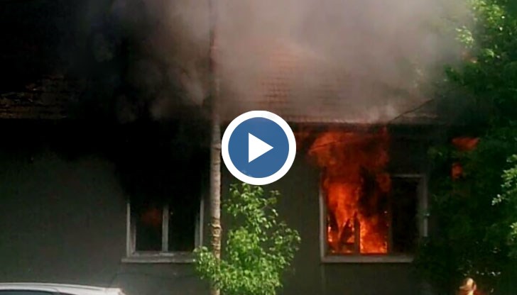 В опожарения имот живее ромско семейство