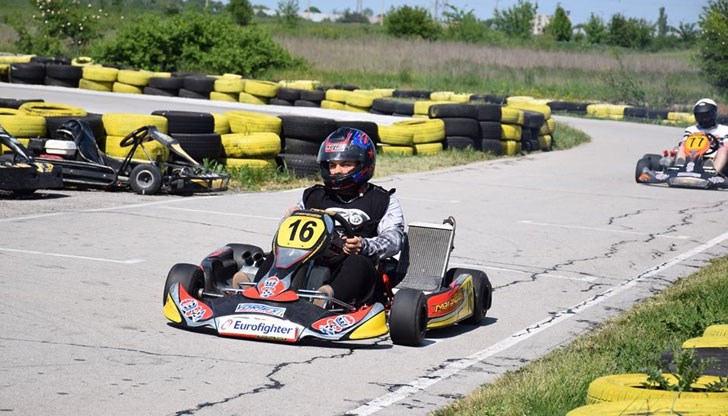 Жени, студенти и ученици се включиха в RUcart 2018