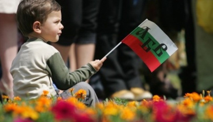 За пръв път този празник е отбелязан у нас през 1851 г. За пръв път този празник е отбелязан у нас през 1851 г.