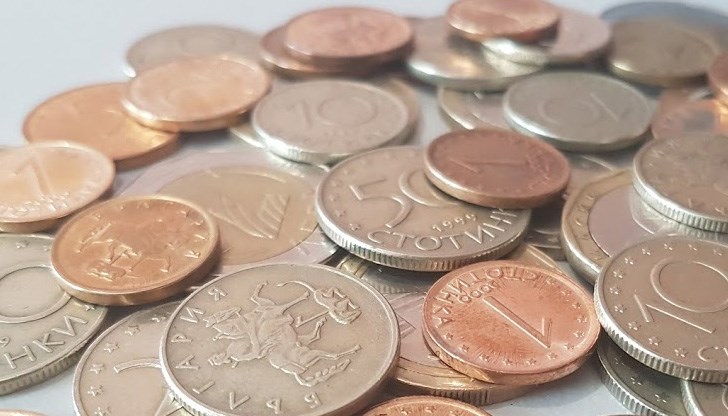 Разликите в заплащането на Изток и на Запад изострят недоволството на източноевропейците