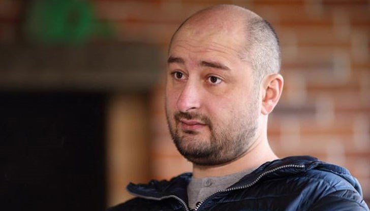 Той бе известен като яростен критик на руския президент Владимир Путин