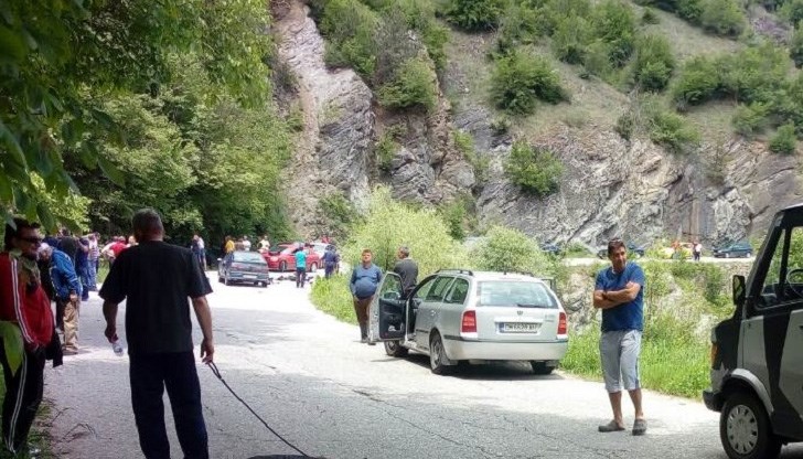 Мъж с мотопед загина на място след челен удар с кола Мъж с мотопед загина на място след челен удар с кола