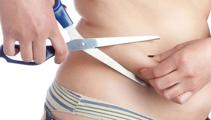 Отпускането и провисването на кожата е един от факторите, които може да помрачат удоволствието от успешното отслабване Отпускането и провисването на кожата е един от факторите, които може да помрачат удоволствието от успешното отслабване