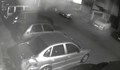 Камери запечатаха обир на автомобил в Бургас