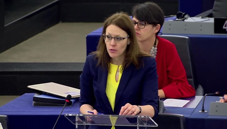 Моника Панайотова дръпна реч в защита на конвенцията от името на българското председателство на Съвета на ЕС