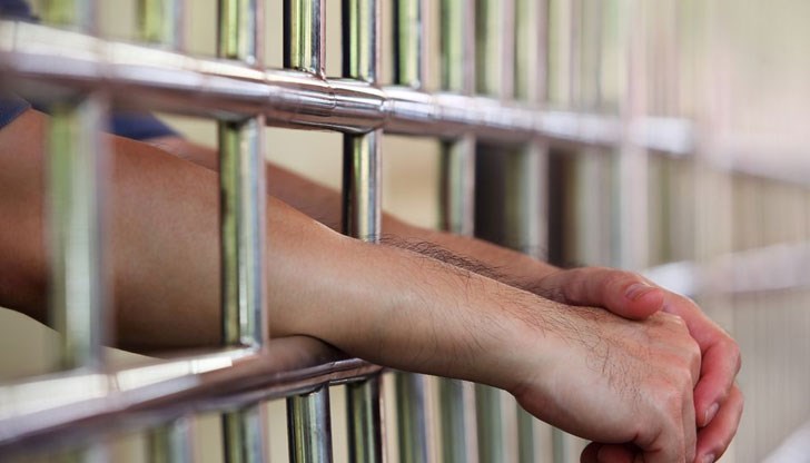 26-годишният българин тарашил баби на остров Родос