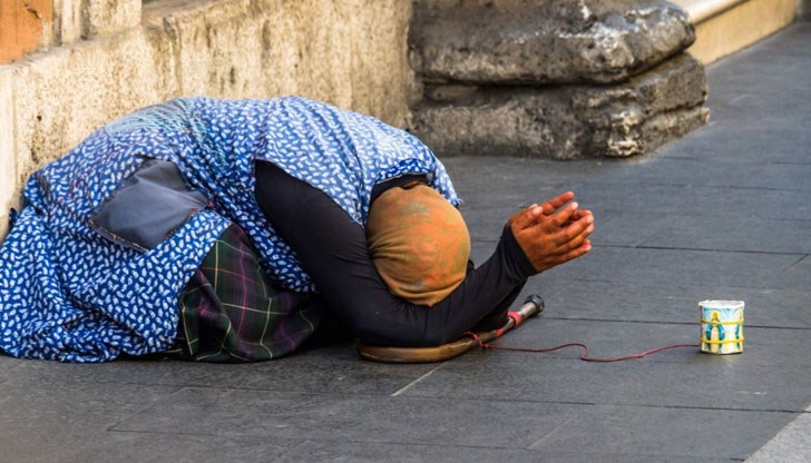 Разрешителното ще струва 150 крони (15 евро), а който не си извади, ще бъде глобяван Разрешителното ще струва 150 крони (15 евро), а който не си извади, ще бъде глобяван