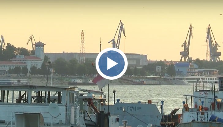 В продължение на един месец корабоплавателният път ще бъде удълбочаван