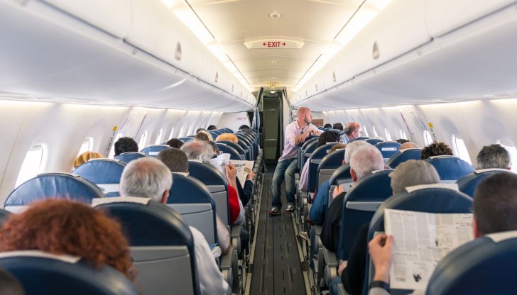 Знаейки как да спим в самолет се превърна в безценно умение за пътниците
