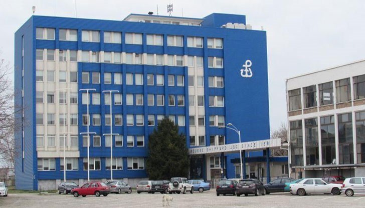 Как един завод  ще се нареже за скрап, заради ,,демократичността‘‘ на управляващите