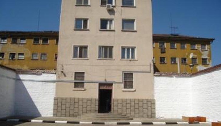 Не е трябввало да го пускат на открит обект Не е трябввало да го пускат на открит обект