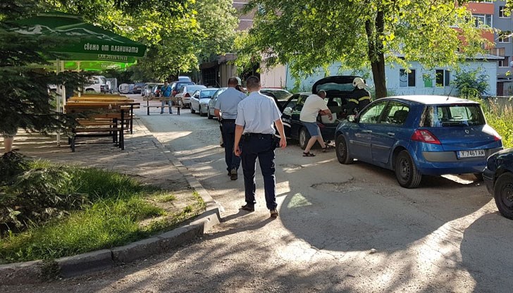 Заведението до студентско общежитие №6 се изпразни за броени минути