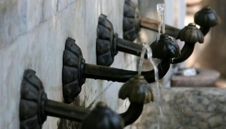 Регионалната здравна инспекция предупреждава, че водата е пълна с нитрати